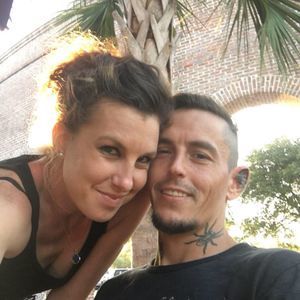 Meet your Posher, Larissa